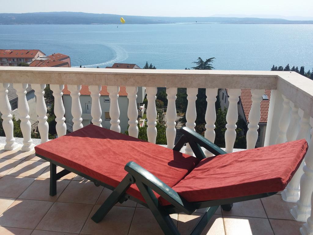 Panorama View Close Sandy Beach 100M To Talasoterapija, Crikvenica Kültér fotó